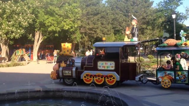 Симферополь. парк Тренева смотреть онлайн