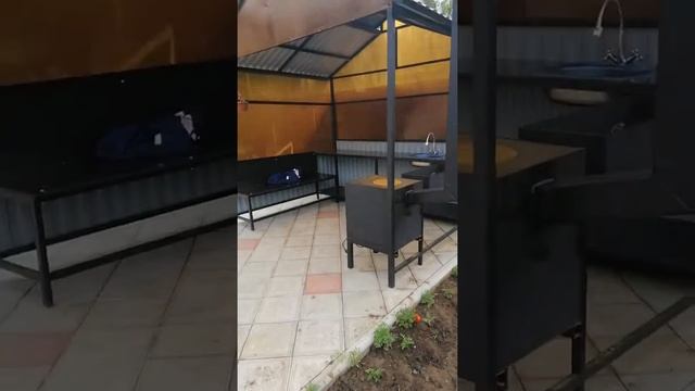 barbecue area in the country. Мангальная зона своими руками, барбекю.Шашлык.Беседка.Смотреть всем смотреть онлайн