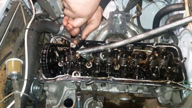 Как правильно заменить маслосъемные колпачки не снимая ГБЦ смотреть онлайн