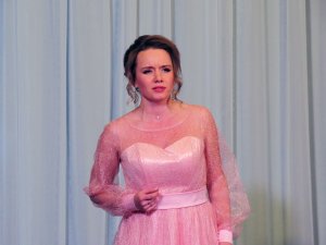 Не пробуждай воспоминенья...