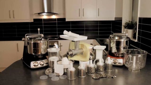 Ankarsrum Assistant АКМ6220, комплектация Делюкс. смотреть онлайн