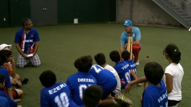 Mike Young Stumps Throwing 1