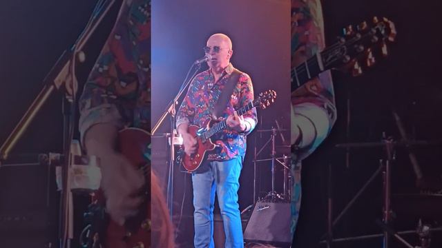 Воскресенье - Я ни разу за морем не был смотреть онлайн