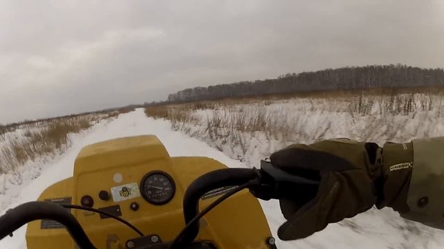 Один день из жизни Икара. Oldschool Russian Snowmobile - One Day in Life. смотреть онлайн