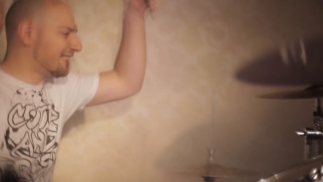 Александр Балыков - Твой взгляд смотреть онлайн