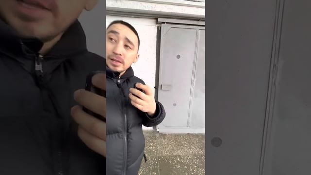 БУДНИ АВТОСАЛОНА смотреть онлайн