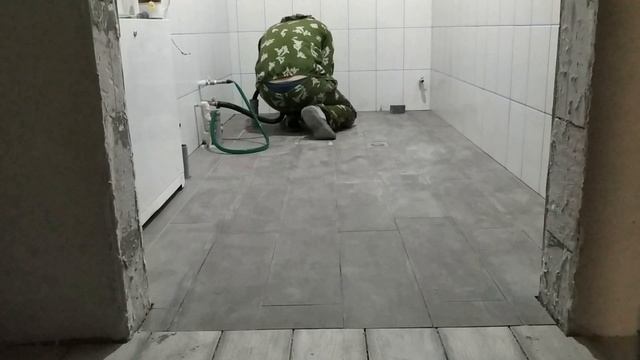 Как быстро своими руками удалить старую затирку из швов смотреть онлайн