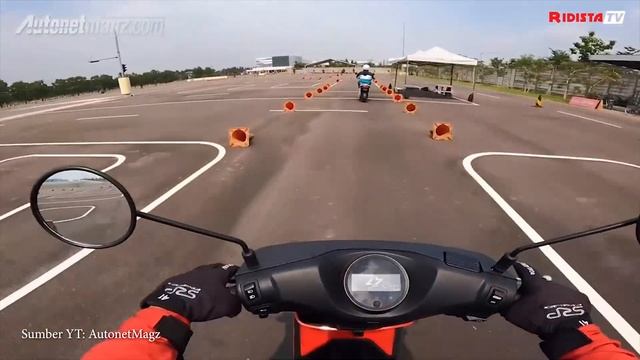 DI CINA CUMA 17 JUTA, DI INDO MASA 40 JUTA?! HONDA EM1 REVIEW смотреть онлайн