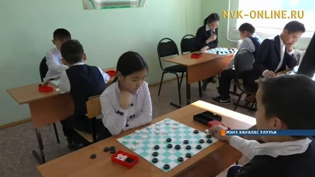 Мэҥэ Хаҥалас Мэлдьэхситигэр спорт базатын тутар туһунан кэпсэттилэр смотреть онлайн