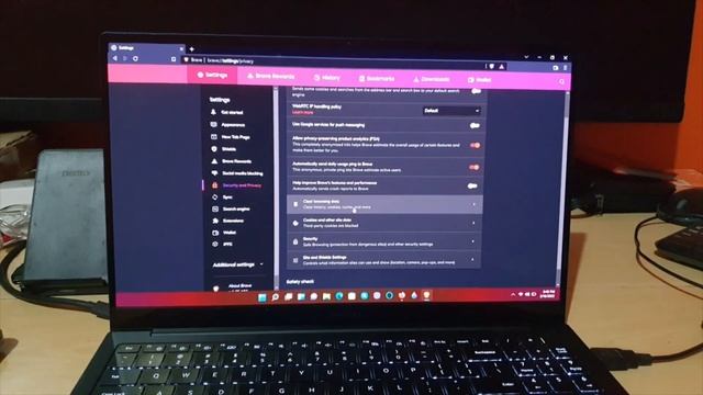 Brave Browser Clear Cache смотреть онлайн
