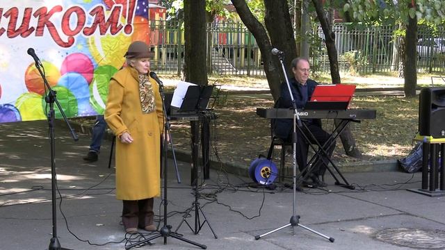 "Москва майская" (Дм. и Дан. Покрасс - В. Лебедев-Кумач). смотреть онлайн
