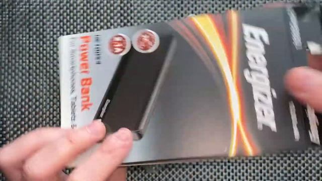 Energizer UE10054 - внешний аккумулятор, распаковка. смотреть онлайн
