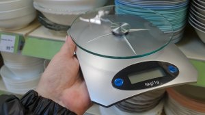 Вот и в ФИКС ПРАЙС привезли саженцы  цветов и не только.И еще много чего интересного