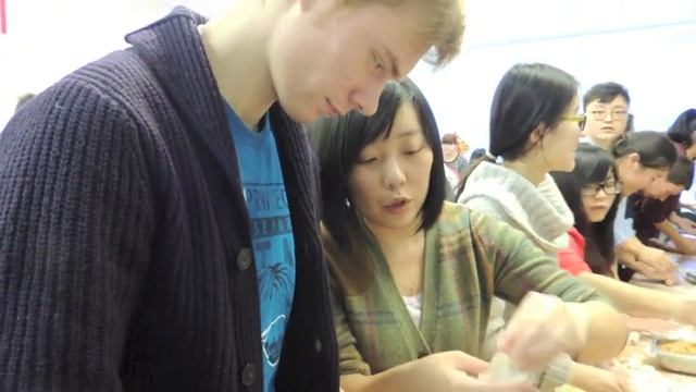 Как приготовить китайские пельмени смотреть онлайн