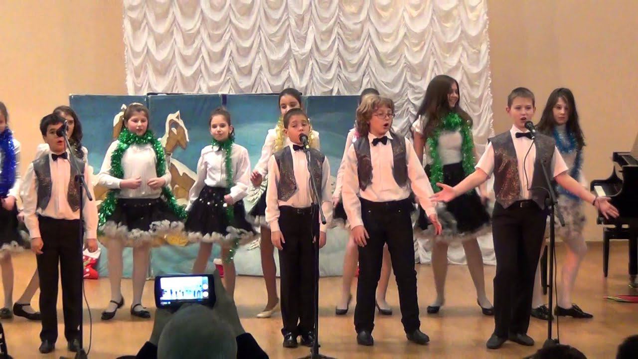 "Новогодний рок-н-ролл" Ансамбль мальчиков ДМШ № 9 им. В.И. Сокальского Vocal Choir of boys смотреть онлайн