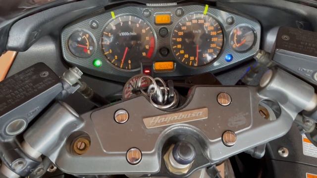 Suzuki - GSX 1300 R Hayabusa Sound смотреть онлайн
