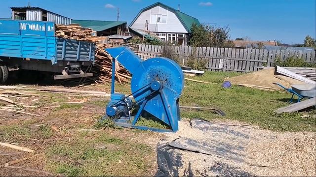 делаем щепу для арболита на щепорезе ид 600 от (окб сфера) смотреть онлайн