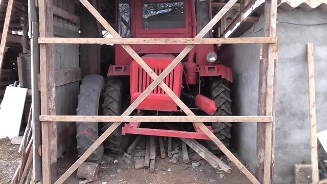 Навес для трактора своими руками