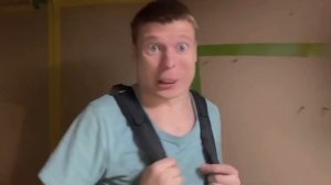 Побег из картонной ШКОЛЫ!