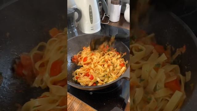 Опоздала на самое интересное ?