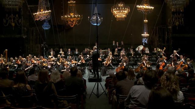 Pyotr Tchaikovsky – Swan Lake Suite Op. 20A Conducted By Maciej Niesiolowski