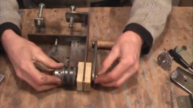 Токарно - копировальное приспособление. смотреть онлайн