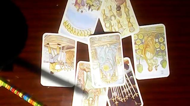 Королева Пентаклей - или Тельцы, Девы, Козероги смотреть онлайн