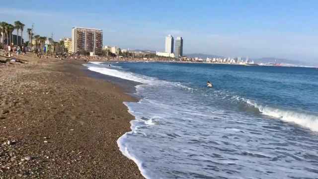 Barcelona Beach Walking Tour in October 2021 | Platja de Sant Sebastià - Nudist смотреть онлайн