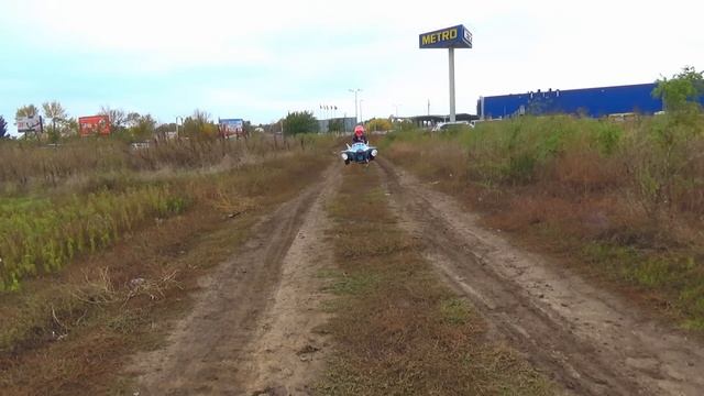 The Tractor Broken Down - Dima Ride On Power Wheel Plane To Help Man