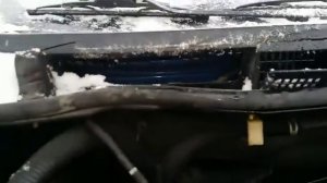 Где находится ВИН номер на Nissan Note 2010г