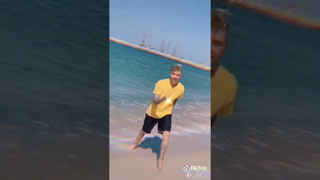 ВАЛЯ КАРНАВАЛ И ЕГОР КРИД! МИЛЫЕ ВИДЕО! смотреть онлайн