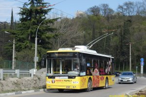 Ялтинский троллейбус на Богдан  Т60111 №6305 Центр Госсовет-Автовагзал 18 июля 2021г. Крым