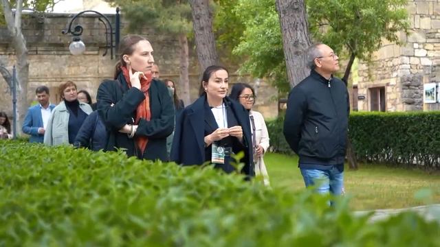 Для делегации Республики Индонезия провели экскурсию по древнейшей цитадели «Нарын-Кала» смотреть онлайн