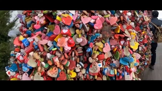Очень красивая башня намсан в Корее | A very beautiful namsan tower in Korea смотреть онлайн
