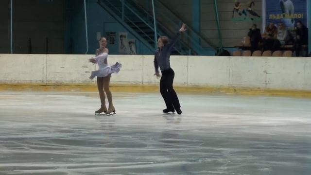Мария Носуля - Евгений Холонюк ;SD, ЮЧУ 2010/11 смотреть онлайн