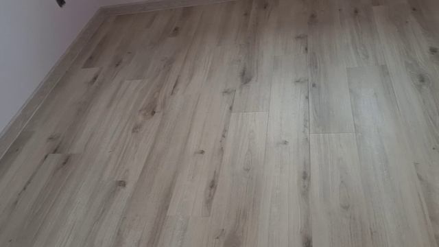 Ламинат Sens by Quick Step Дуб Сайма - видео, отзыв мастера смотреть онлайн