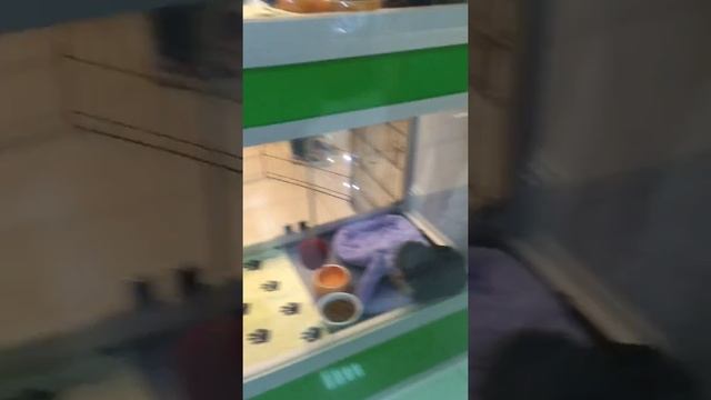 Тайно снимаю в супермаркете   Название БАХЕТЛЕ