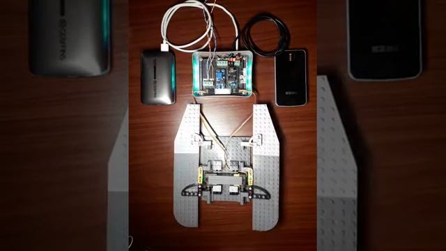 SMACONT | Контроллер управления сервоприводами и светодиодной подсветкой для полноростовых крыльев смотреть онлайн