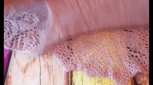 Ажурное пончо спицами, обзор готового изделия