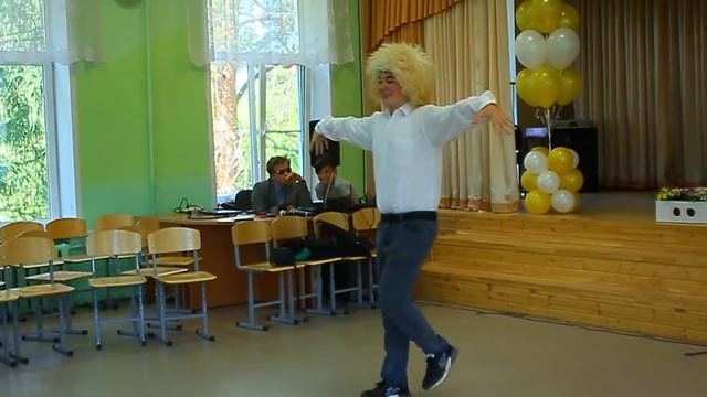 ШОК!!! Парень офигенно станцевал лезгинку!!! Смотреть до конца!!! смотреть онлайн