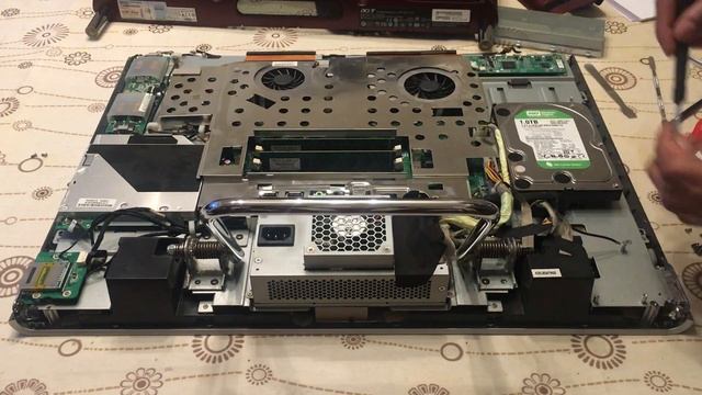 Acer Aspire Z5610 All in One Computer Fan & Hard Drive Repair / Replacement / Teardown / Disassembl смотреть онлайн