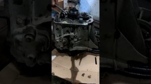 Разборка, установка неисправности МКПП Skoda Octavia