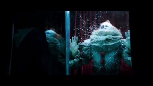 IT 2 - Pennywise - Breaks Through Glass | Movie Clip