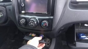 Скрытая проводка под видеорегистратор и антирадар на KIA SPORTAGE 2