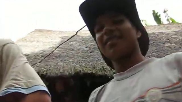 Молодая анаконда, Амазонка, Перу. Young anakonda, Amazon river, Peru смотреть онлайн
