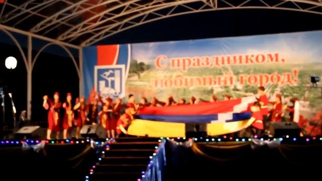 Искры ✨ АРМЕНИИ смотреть онлайн