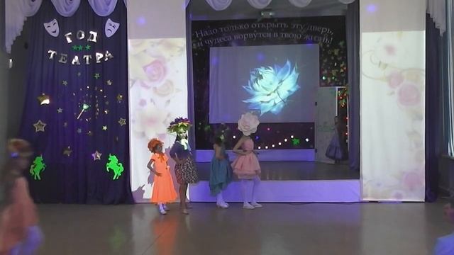 Краевой смотр-конкурс концертных программ Чудеса случаются в детстве смотреть онлайн