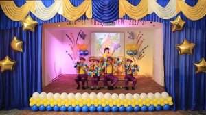 Хор рук "Цветочная фантазия"