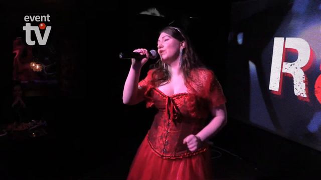 Певица Анастасия Першина-Жара на "Вечере исполнения желаний" в клубе "Kinky Rouge", 08.03.22 смотреть онлайн