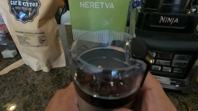 BLACK+DECKER Coffee Grinder смотреть онлайн